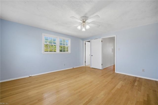 344 Coventry RD, Virginia Beach, VA 23462