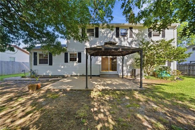 344 Coventry RD, Virginia Beach, VA 23462