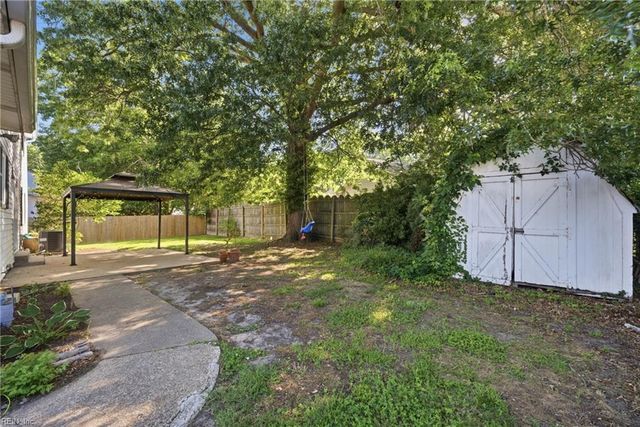 344 Coventry RD, Virginia Beach, VA 23462