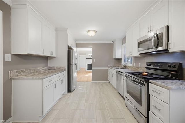 344 Coventry RD, Virginia Beach, VA 23462