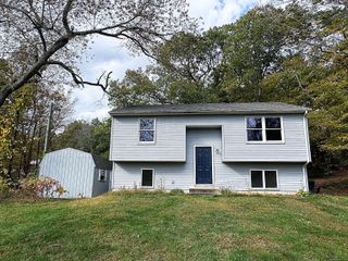 8 Neff Road, Hampton, CT 06247