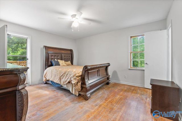 3129 Millbrook Drive NW, Huntsville, AL 35810