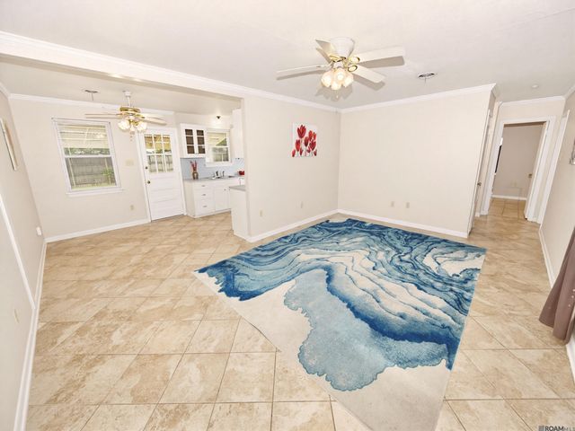 8320 N Essen Heights Ct, Baton Rouge, LA 70809