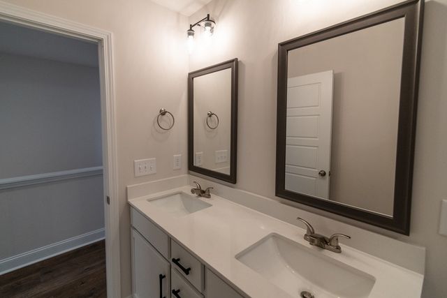 53 Charleston Cove, Clarksville, TN 37043