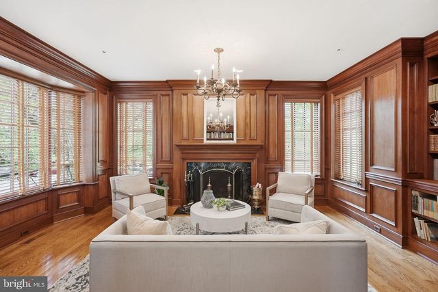2318 NEBRASKA AVE NW, Washington, DC 20016