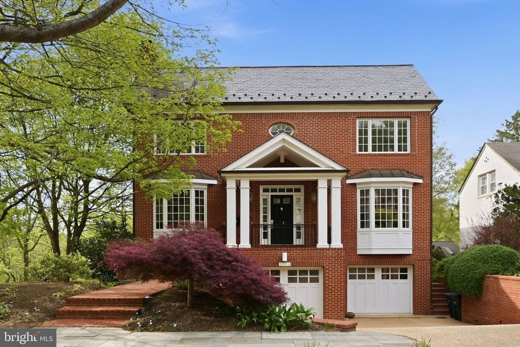 2318 NEBRASKA AVE NW, Washington, DC 20016