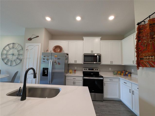 5103 Joyous Pl, Fort Pierce, FL 34947