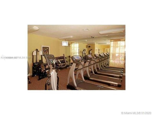 1261 SW 46th Ave 2004, Pompano Beach, FL 33069