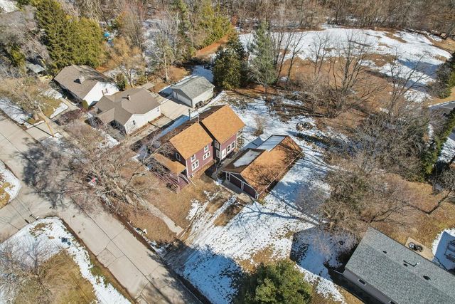 108 Grove AVENUE, Genoa City, WI 53128