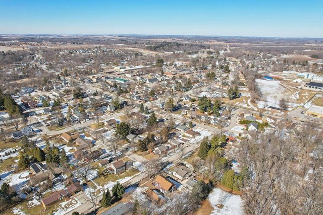 108 Grove AVENUE, Genoa City, WI 53128