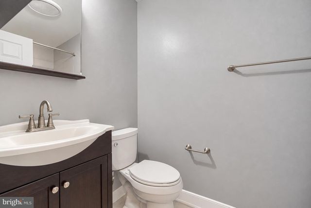 815 WOODWARD ST, Baltimore, MD 21230