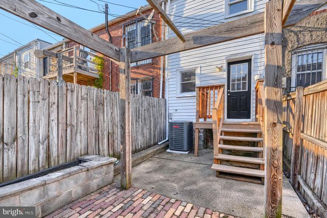 815 WOODWARD ST, Baltimore, MD 21230