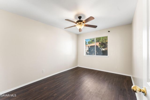 43465 30th Street Unit 4, Lancaster, CA 93536