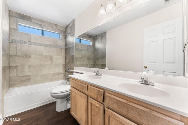 43465 30th Street Unit 4, Lancaster, CA 93536