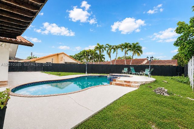 12231 SW 1st St, Miami, FL 33184
