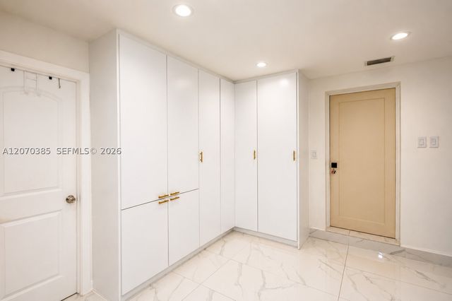12231 SW 1st St, Miami, FL 33184