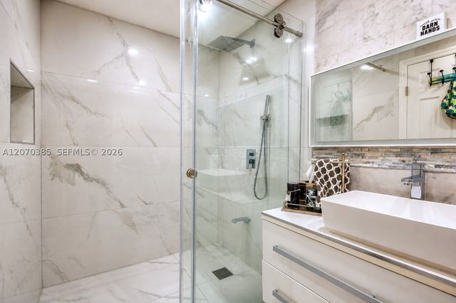 12231 SW 1st St, Miami, FL 33184