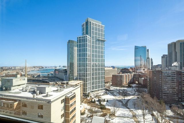 8 Whittier Pl 22D, Boston, MA 02114