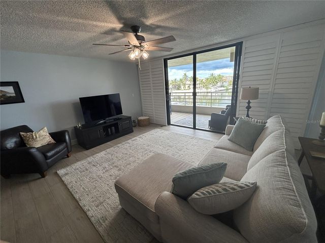 2775 KIPPS COLONY DRIVE S 205, St Petersburg, FL 33707