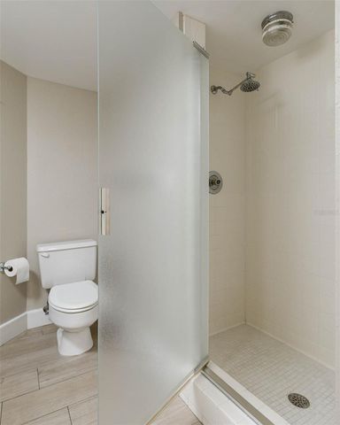2775 KIPPS COLONY DRIVE S 205, St Petersburg, FL 33707