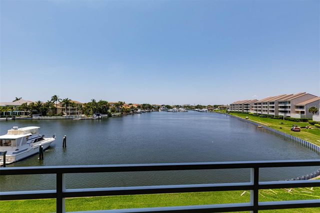 2775 KIPPS COLONY DRIVE S 205, St Petersburg, FL 33707