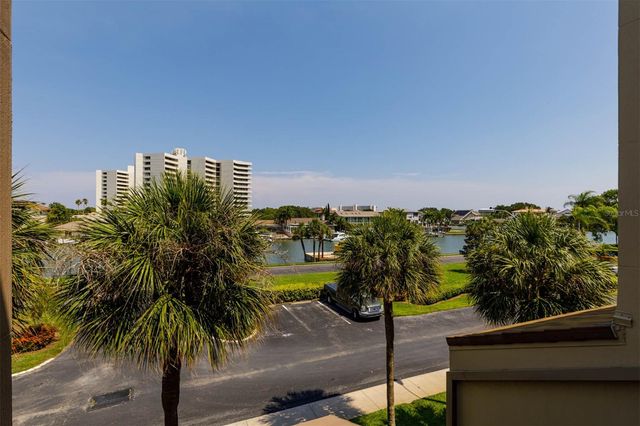 2775 KIPPS COLONY DRIVE S 205, St Petersburg, FL 33707