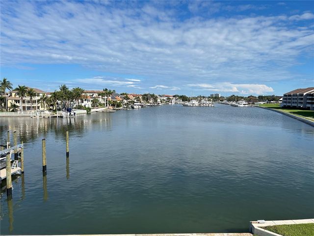 2775 KIPPS COLONY DRIVE S 205, St Petersburg, FL 33707