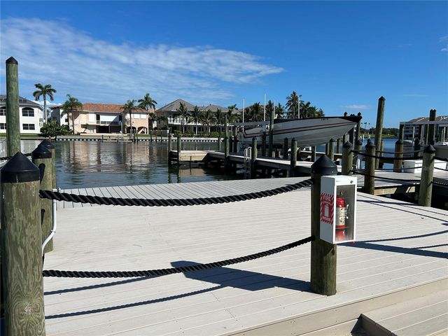 2775 KIPPS COLONY DRIVE S 205, St Petersburg, FL 33707