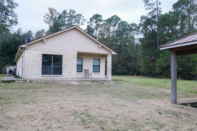 63 Lakeway Drive, Trinity, TX 75862