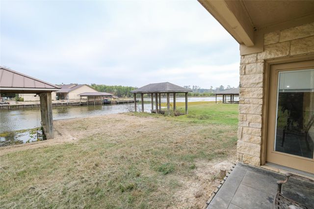 63 Lakeway Drive, Trinity, TX 75862