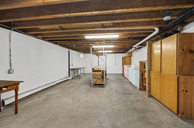 130 S Wilson Boulevard, Mt Clemens, MI 48043