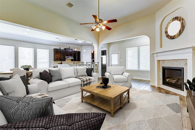 7731 Deep Green Drive, Rosenberg, TX 77469