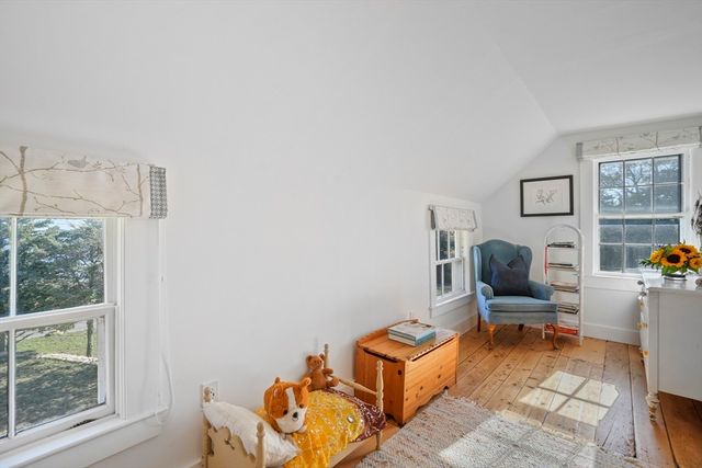 187 Lagoon Pond Road, Tisbury, MA 02575