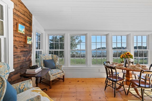 187 Lagoon Pond Road, Tisbury, MA 02575