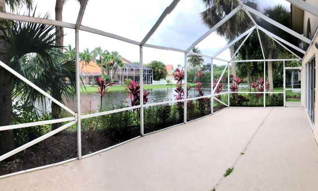 21440 Millbrook Court, Boca Raton, FL 33498