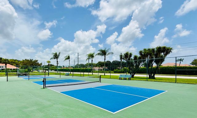 21440 Millbrook Court, Boca Raton, FL 33498