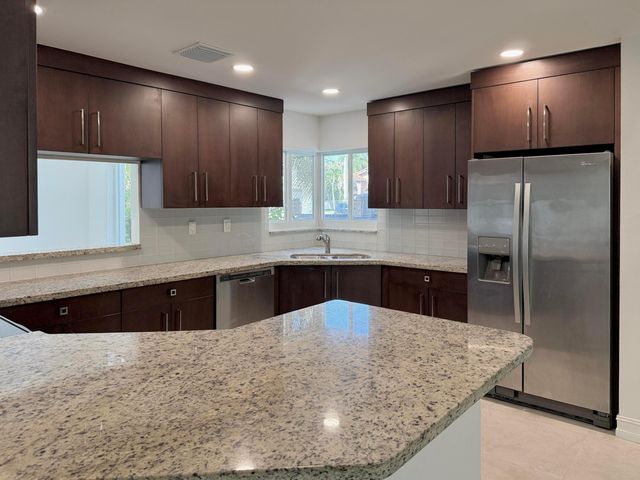 21440 Millbrook Court, Boca Raton, FL 33498