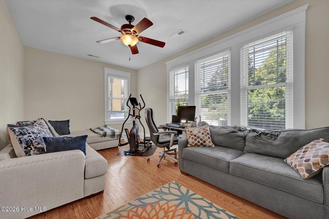13 S 10th Street, Wilmington, NC 28401
