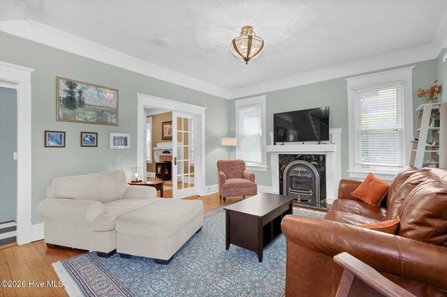 13 S 10th Street, Wilmington, NC 28401