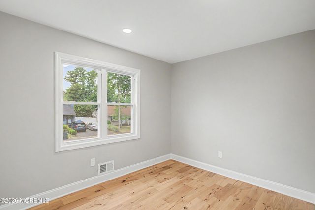 9 Campbell Drive, Eatontown, NJ 07724