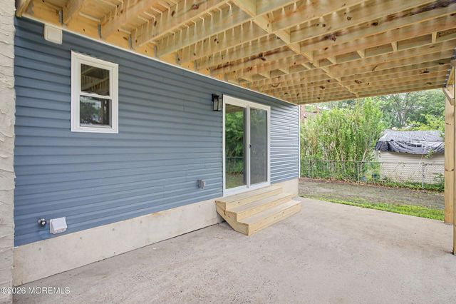 9 Campbell Drive, Eatontown, NJ 07724