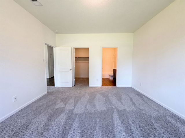 429 Starboard Drive, Crowley, TX 76036