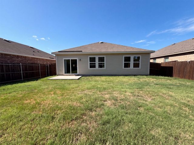 429 Starboard Drive, Crowley, TX 76036