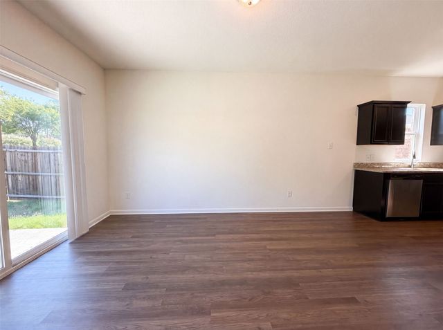 429 Starboard Drive, Crowley, TX 76036