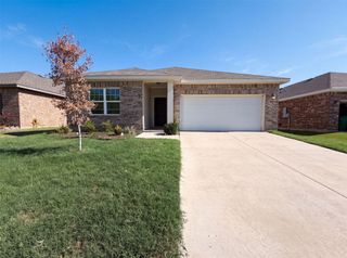 429 Starboard Drive, Crowley, TX 76036