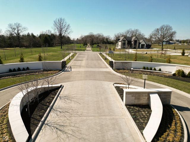 1470 Asherwood Lane, Carmel, IN 46032