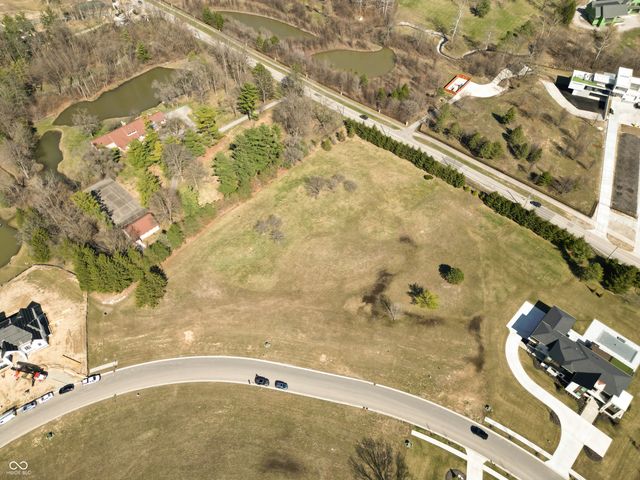 1470 Asherwood Lane, Carmel, IN 46032