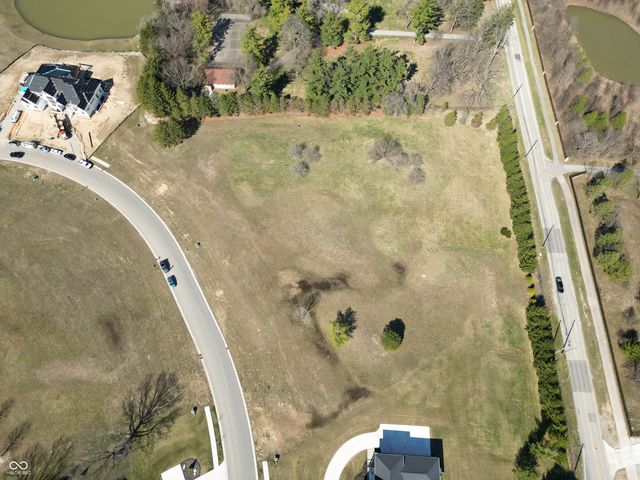 1470 Asherwood Lane, Carmel, IN 46032