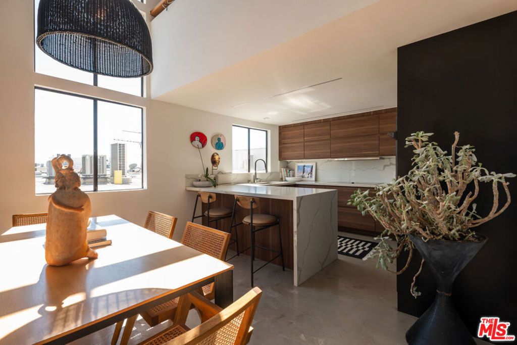 1814 Thayer Avenue 5, Los Angeles, CA 90025 — photo 3
