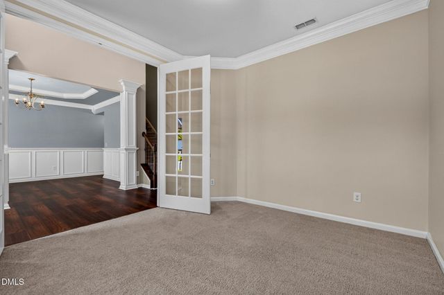122 Windrush Lane, Durham, NC 27703
